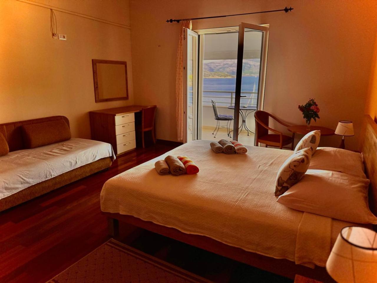 Boutique Tomic 3*